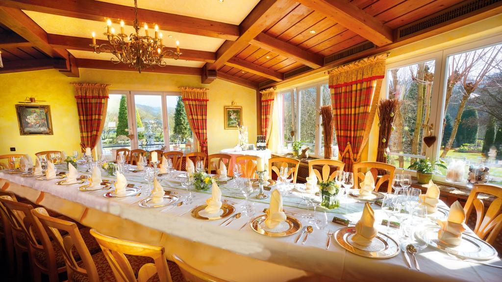 Hotel Rebstock Durbach Exterior photo
