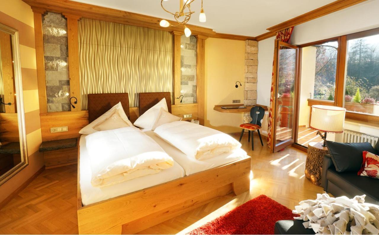 Hotel Rebstock Durbach Exterior photo